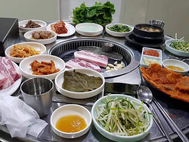 푸짐한 한 상 차림