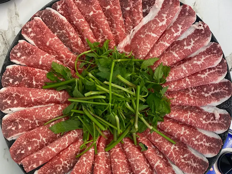 차돌박이 구절판