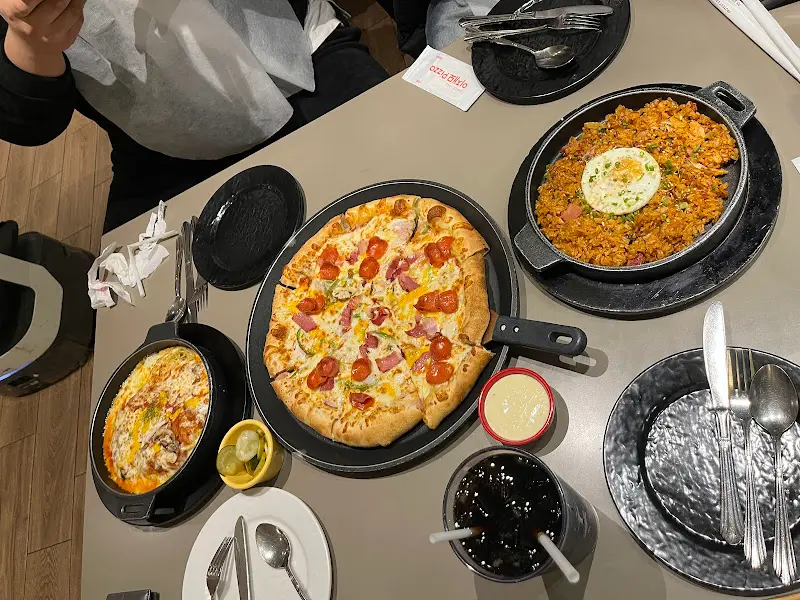 이재모피자 피자, 김치볶음밥, 콜라