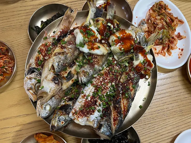 생선구이 한 상 차림