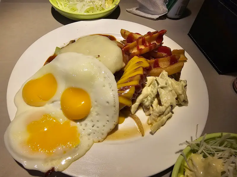 함박스테이크 근접샷