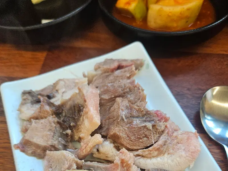 수육을 더욱 가깝게