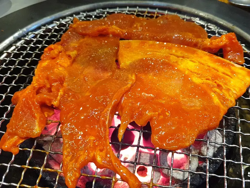 불판 위의 불고기