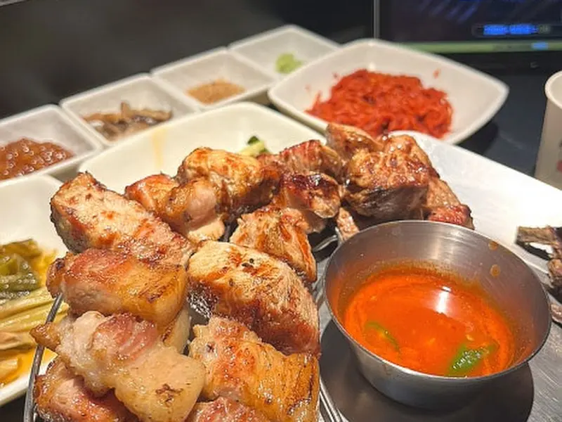 잘 구워진 목살