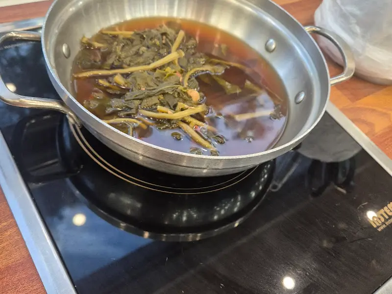 테이블 위 찌개