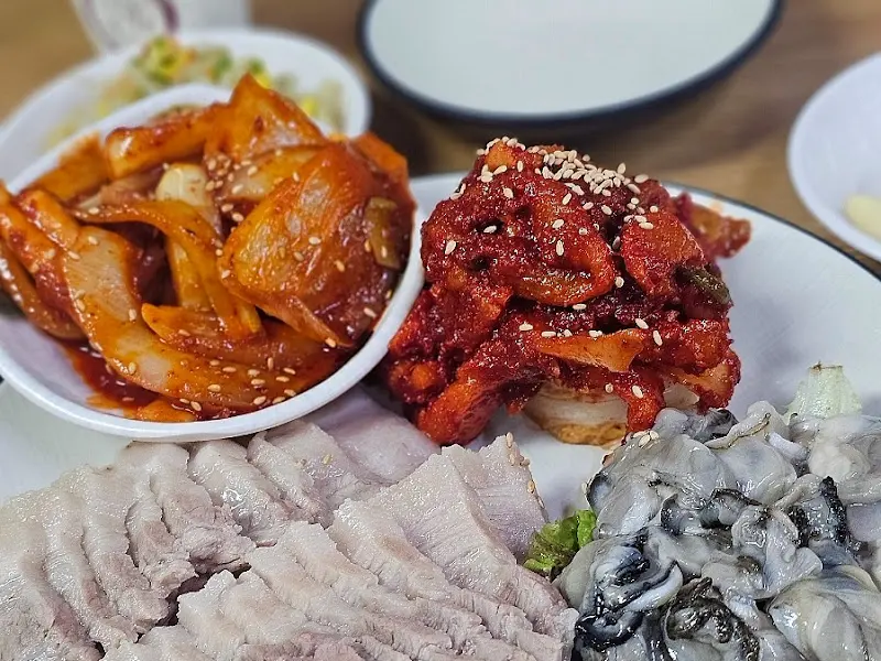 굴보쌈 메인 디쉬