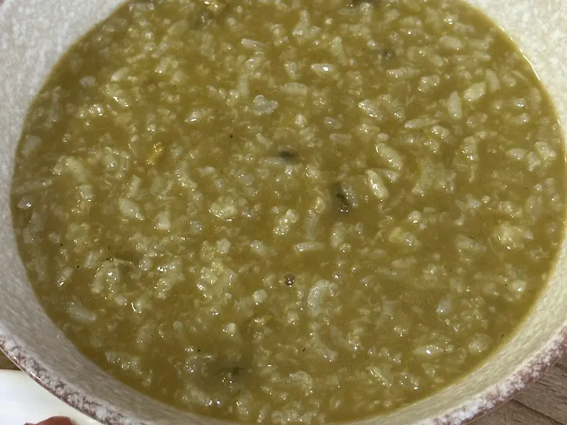 깊고 진한 맛의 전복죽