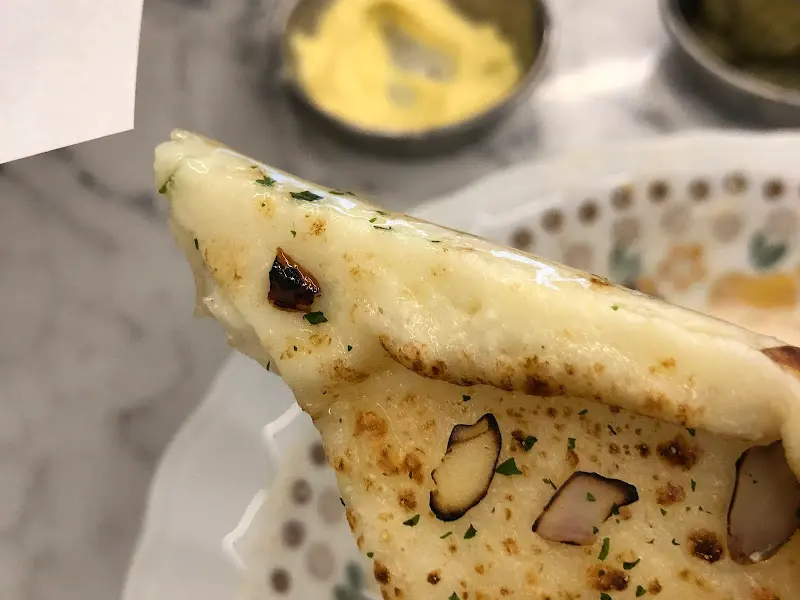 꿀마늘빵 클로즈업