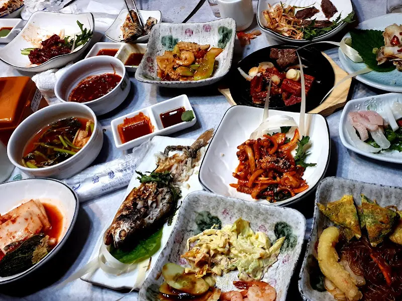 다채로운 한 상 차림