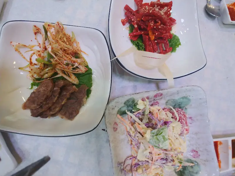 다양한 곁들임 찬