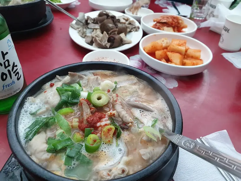 도봉집 순대국밥 전체 상차림