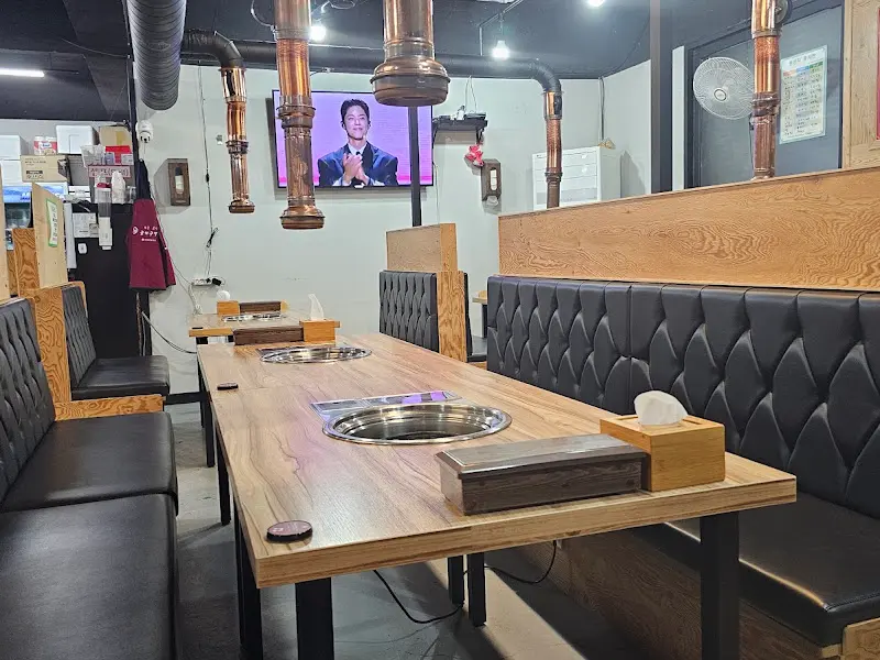 테이블과 환풍기