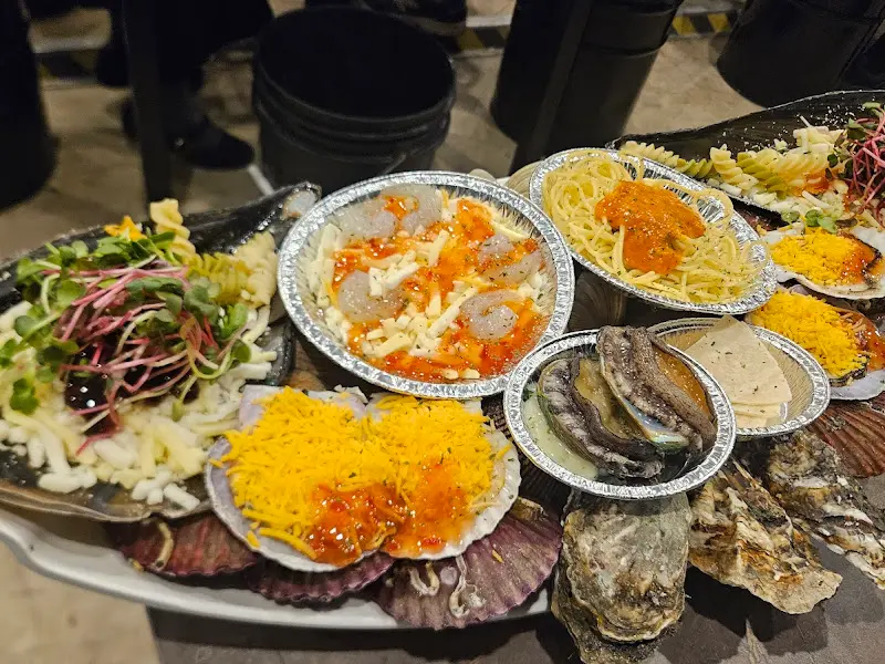 싱싱한 해산물 모듬