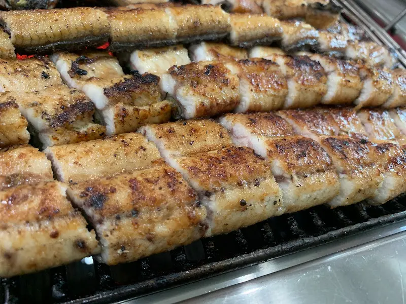 노릇노릇 구워진 장어