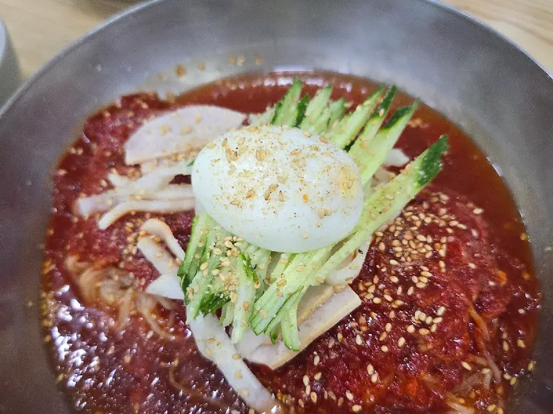 비빔밀면