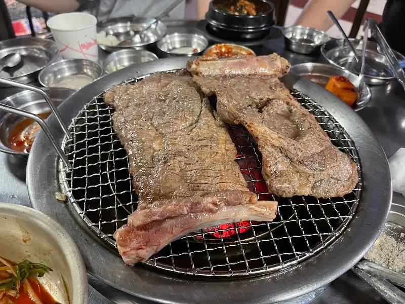 맛깔스러운 김치
