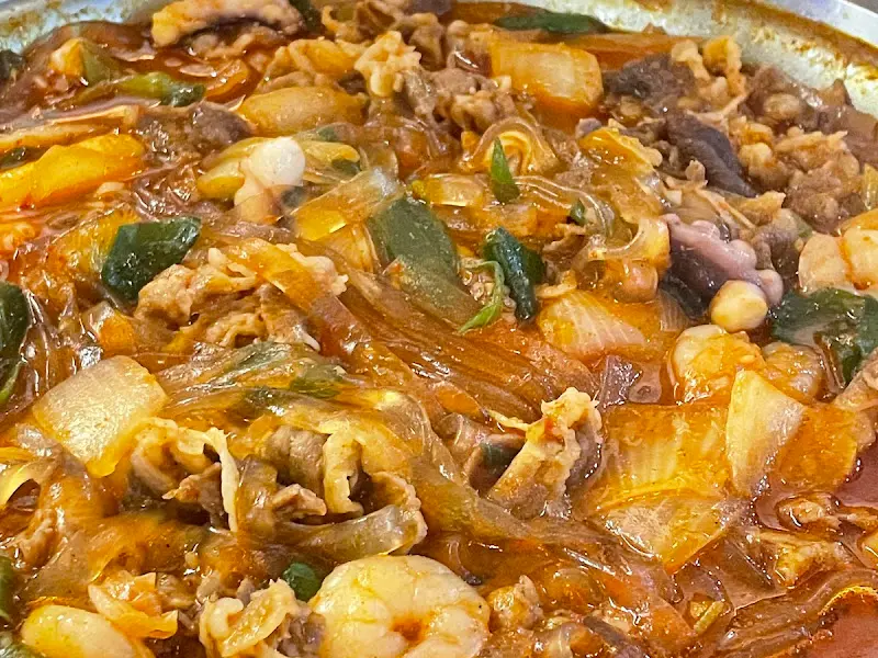 보글보글 끓고 있는 낙곱새