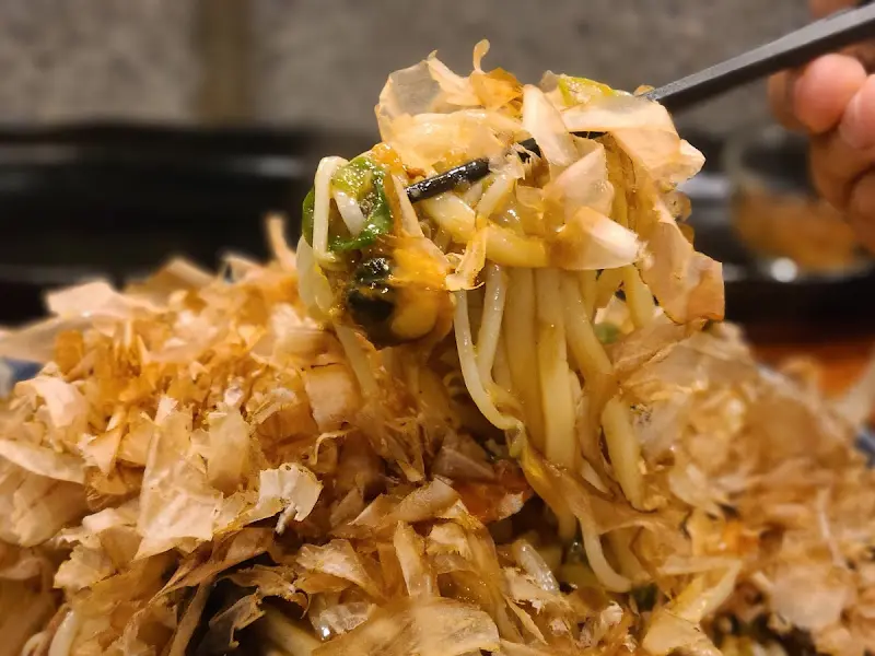 야끼우동 한 젓가락