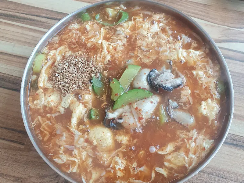 굴칼국수 근접샷