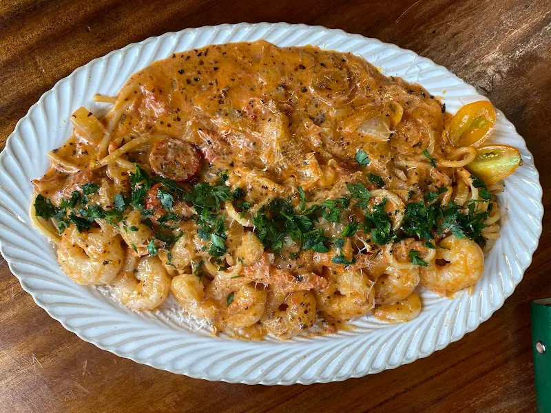 새우와 토마토 소스가 어우러진 파스타