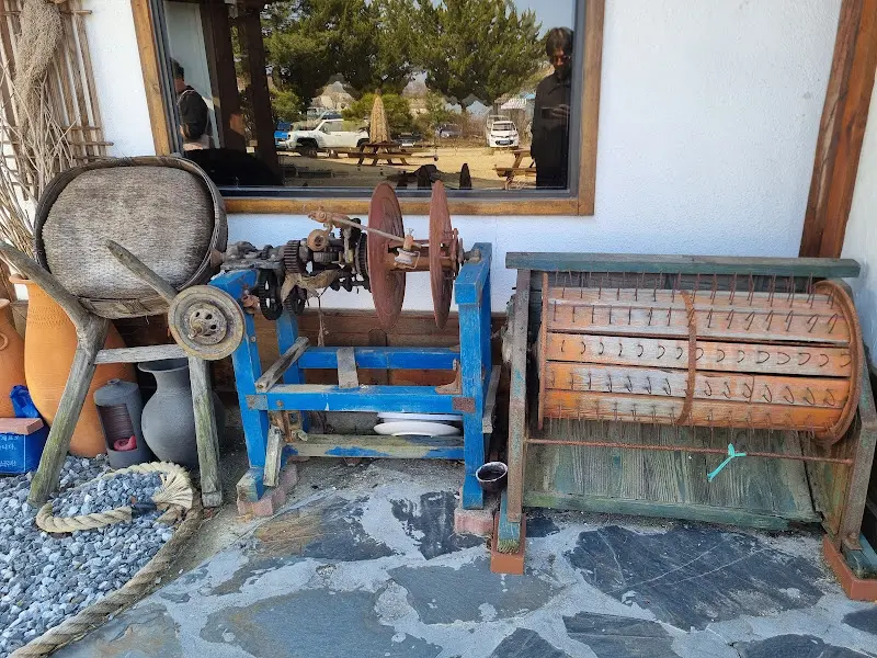 카페 내부 장식