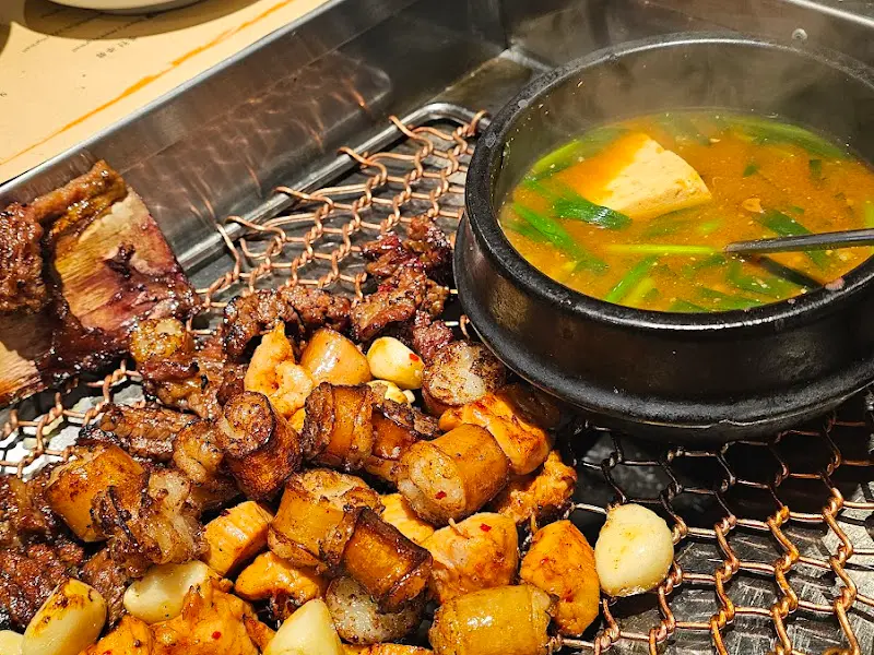 숯불과 함께 익어가는 양대창