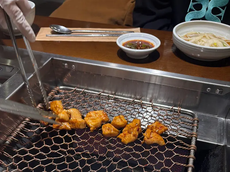 노릇하게 익어가는 양대창