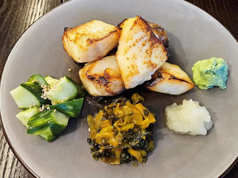 섬세한 손길이 느껴지는 요리