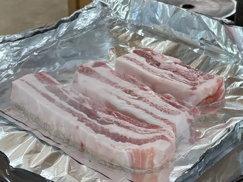 두툼한 삼겹살 한 근