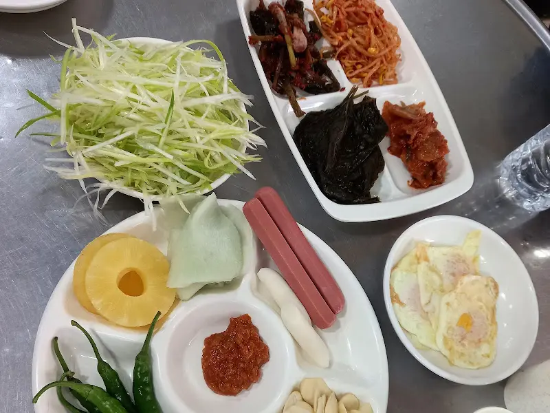 다양한 곁들임 메뉴