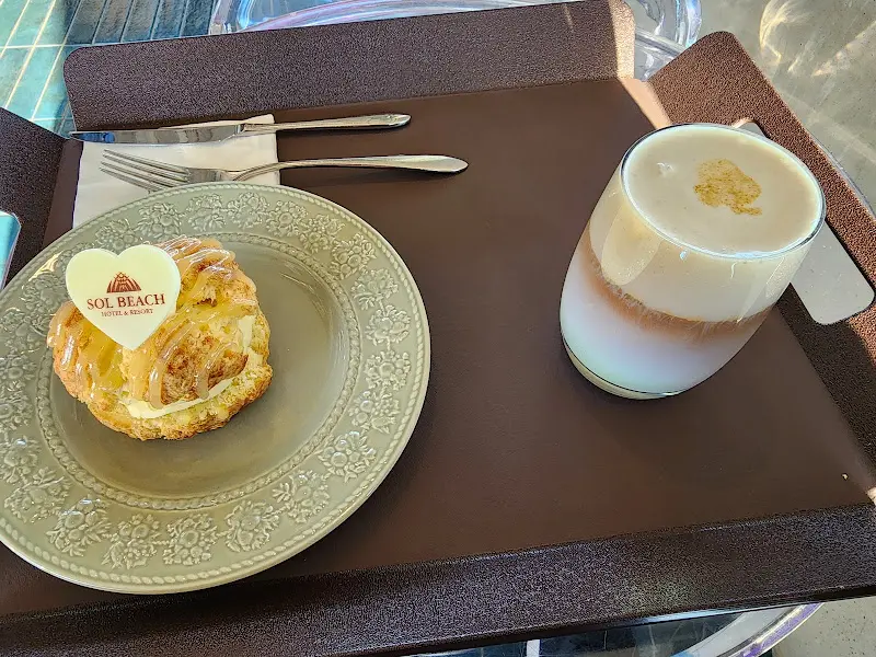 쏠비치 스콘과 아메리카노