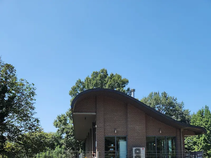 미당옥 외부 전경