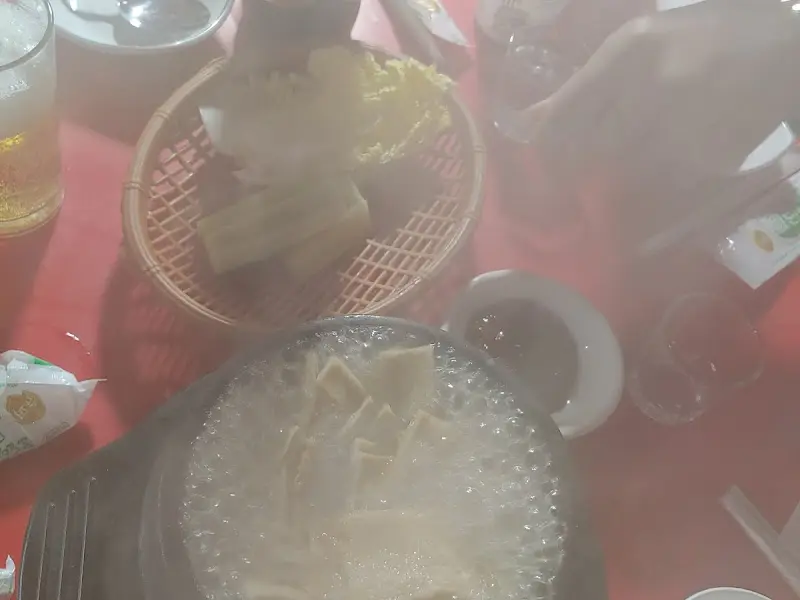 테이블 위 풍경