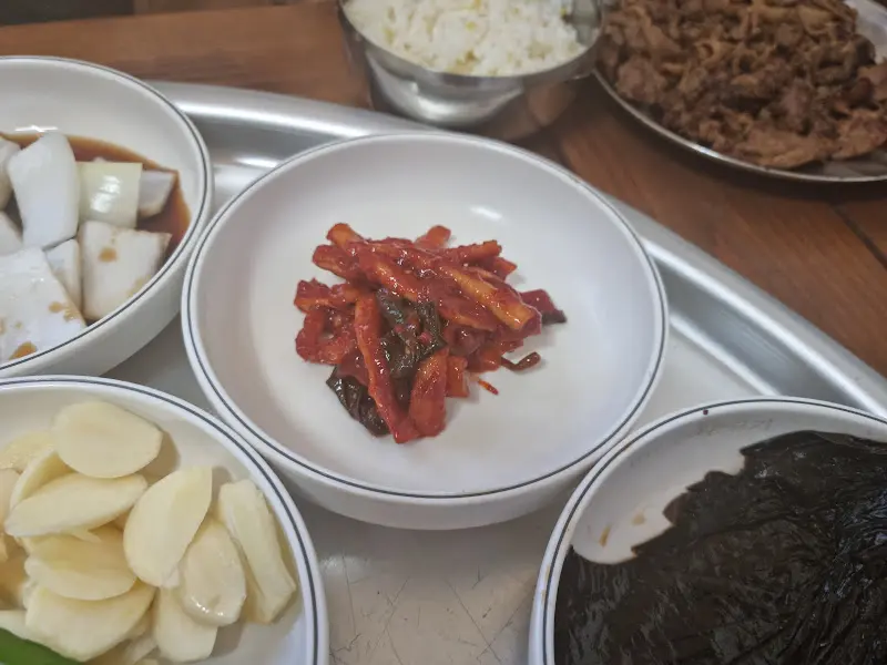 먹음직스러운 반찬들