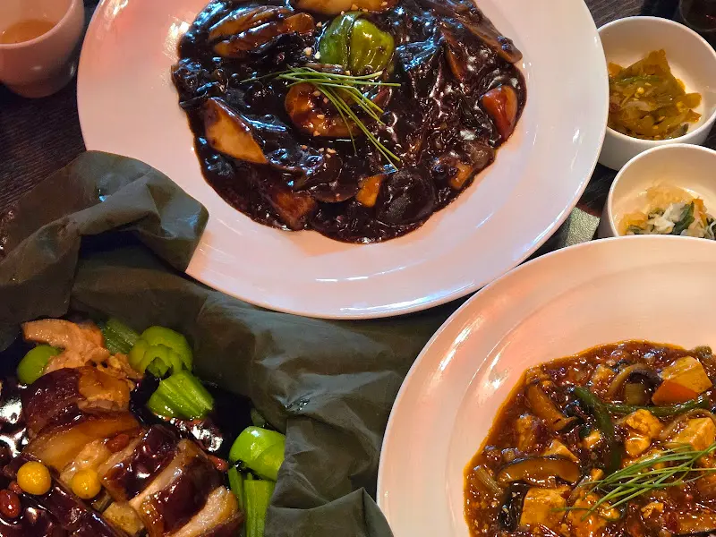 다채로운 중식 요리