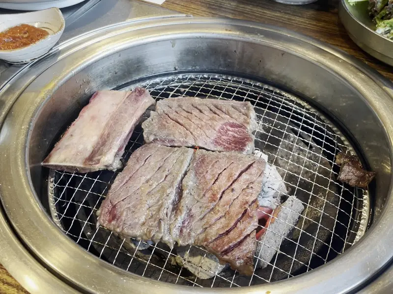 숯불구이 갈비