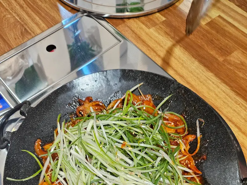 철판 쭈꾸미볶음