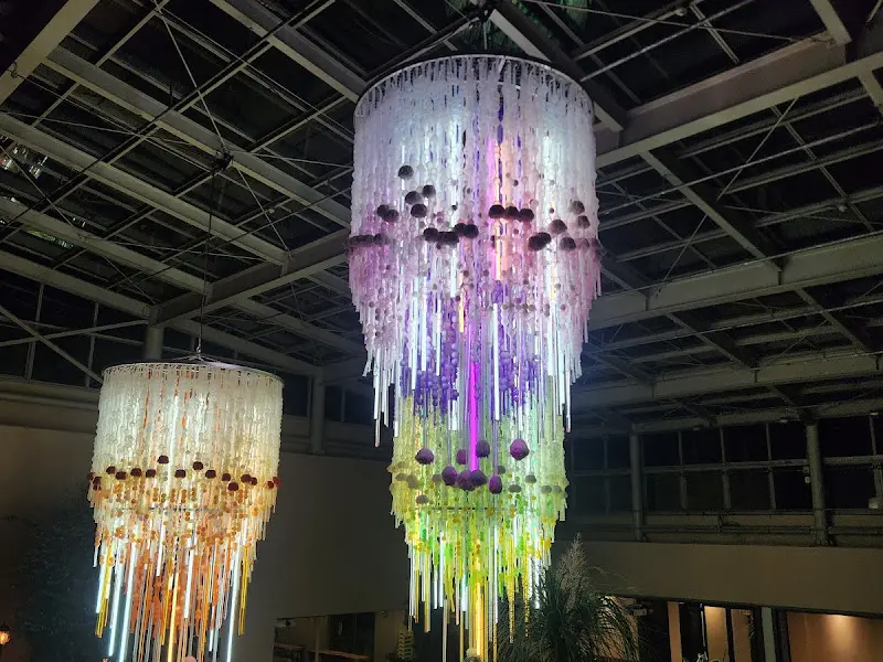 유니스의 정원 내부 조형물