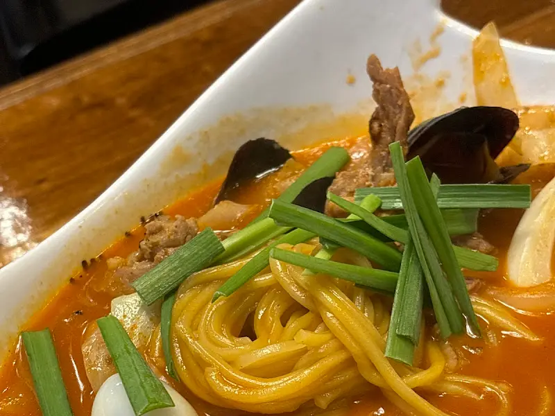 차뽕의 면과 고명