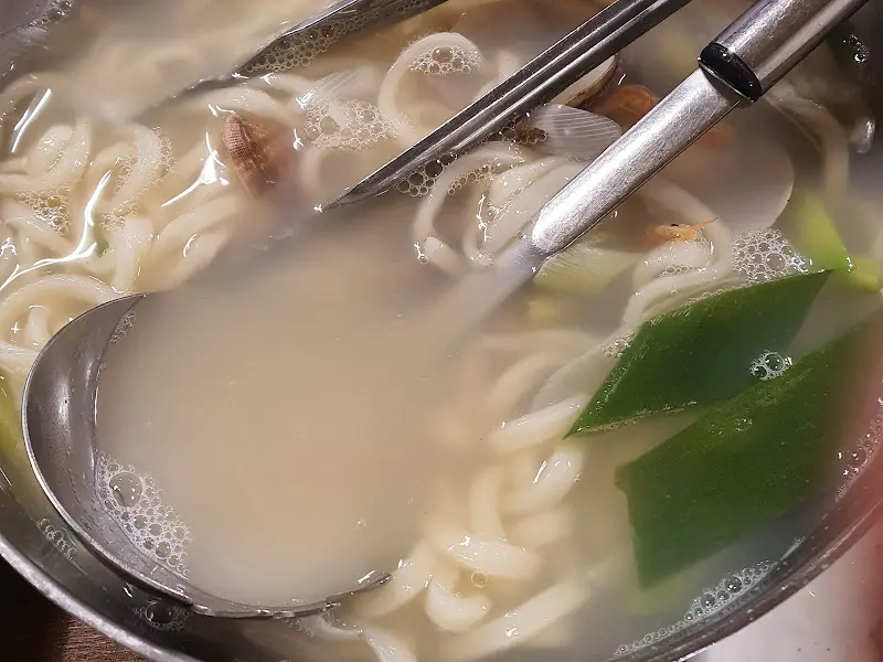 바지락칼국수