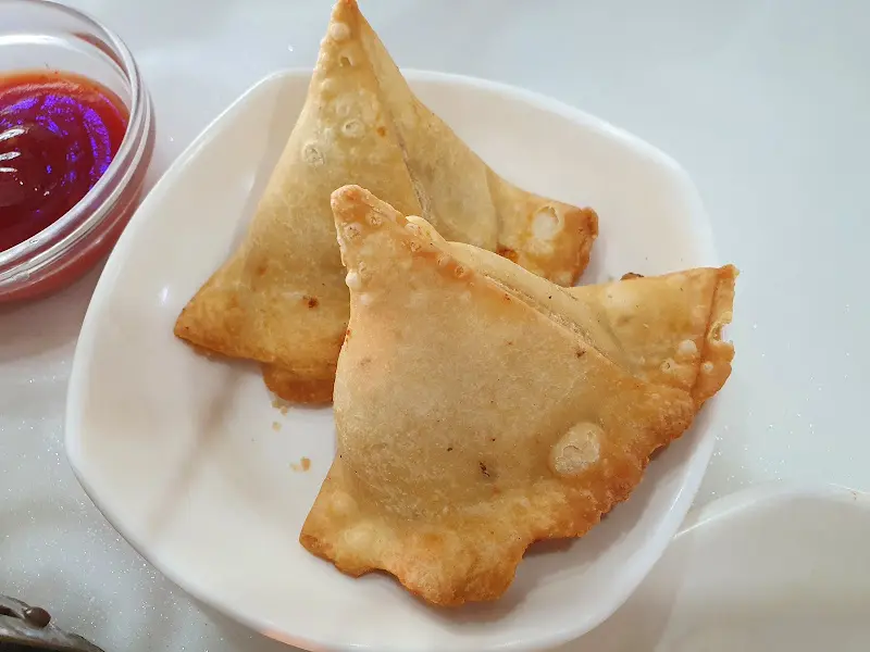 겉바속촉의 정석, 사모사