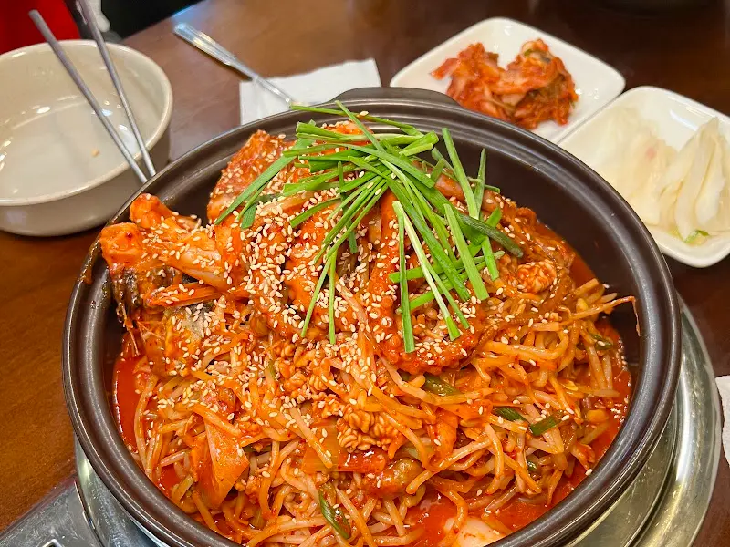 푸짐한 아구찜 한 상