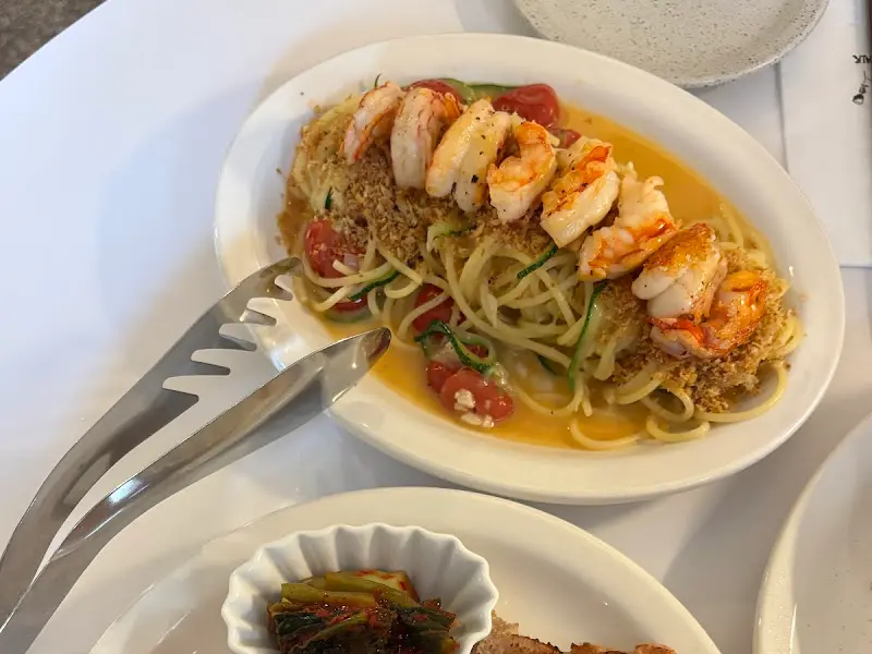 파스타와 곁들여 먹기 좋은 갓김치