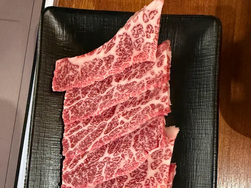 촘촘한 마블링의 꽃등심