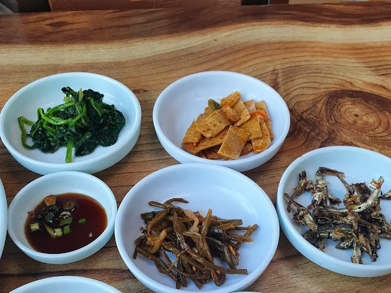 다채로운 밑반찬