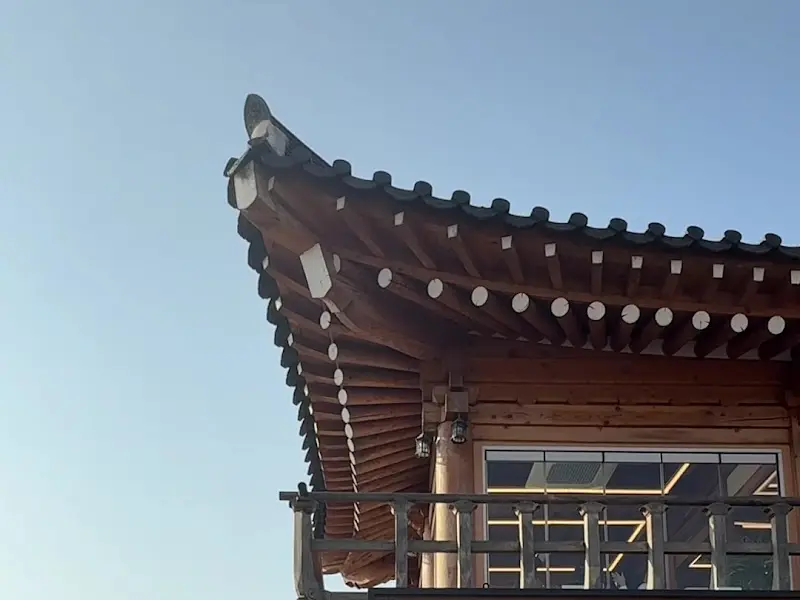 한옥다솥 지붕