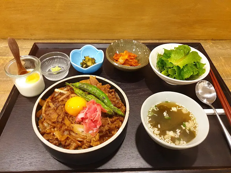 스페셜 메뉴 부타동