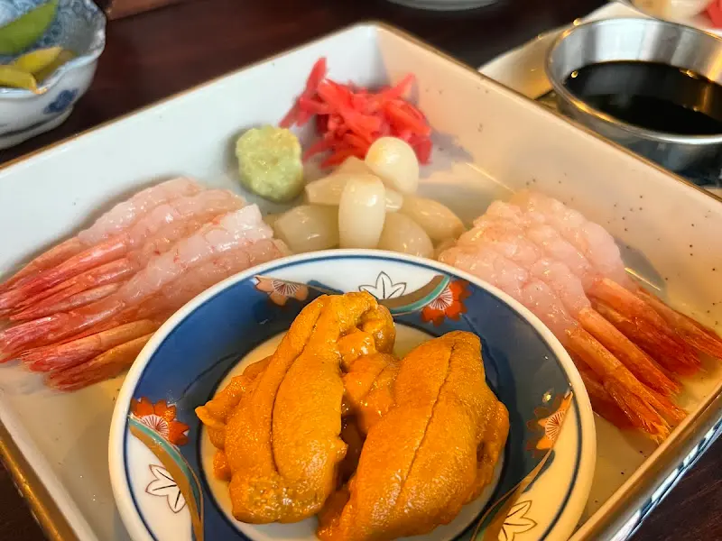 신선한 우니와 단새우