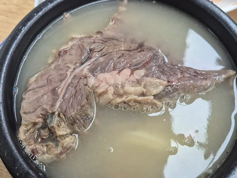설렁탕 특의 푸짐한 양지