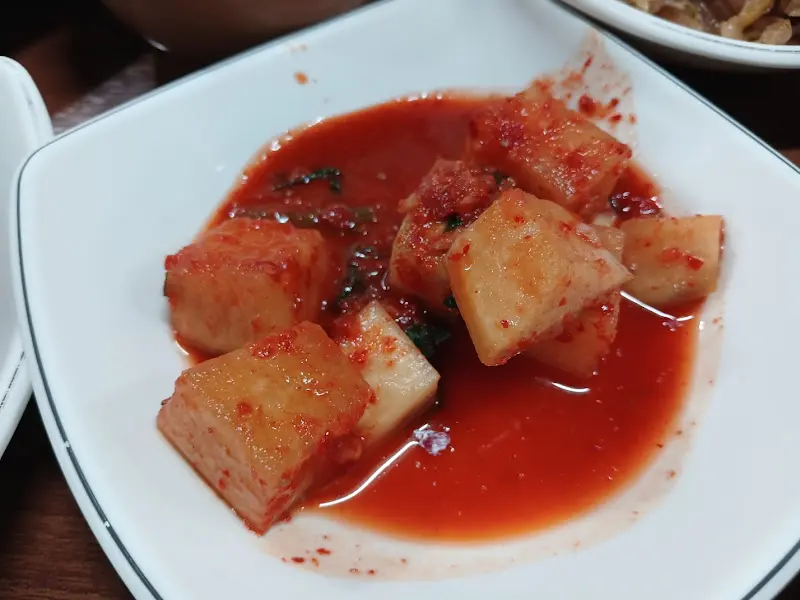 새콤달콤한 깍두기